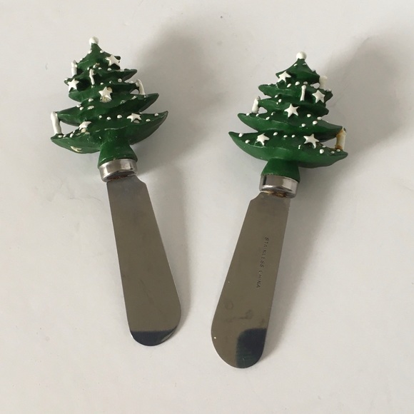 DONATING SOON! Christmas tree topped small spreaders - Picture 1 of 7